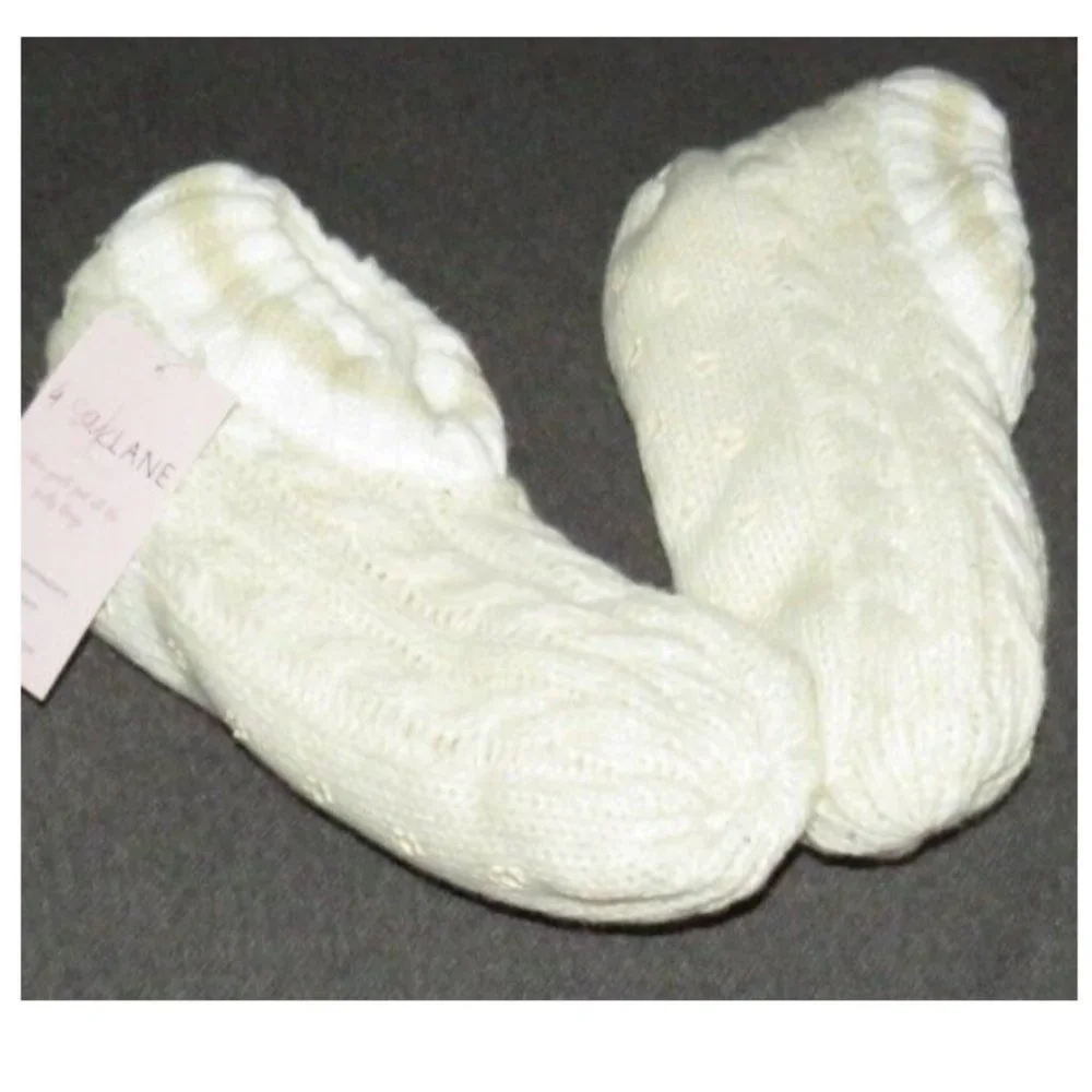 4 Oak Lane Apparel Ivory Plush Cable Knit Slipper Socks, Size Small-Medium